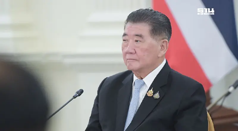รัฐบาลชิงจังหวะดึงความเชื่อมั่น 31 บิ๊กธุรกิจ 5 แสนล้าน ลงทุนไทย รัฐบาลชิงจังหวะดึงความเชื่อมั่น 31 บิ๊กธุรกิจ 5 แสนล้าน ลงทุนไทย