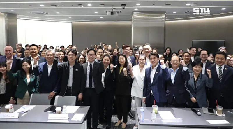 “เครือซีพี” เร่งเครื่องสู่คาร์บอนนิวทรัล 2030 ดึงทุกธุรกิจผนึกพลัง “เครือซีพี” เร่งเครื่องสู่คาร์บอนนิวทรัล 2030 ดึงทุกธุรกิจผนึกพลัง