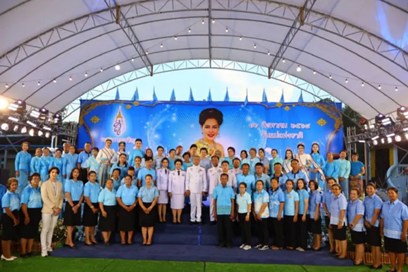 ท่าน้ำอ้อยม่วงหัก รวมใจเทิดพระเกียรติ 'แม่ของแผ่นดิน' วันแม่ 12 สิงหา 68 ท่าน้ำอ้อยม่วงหัก รวมใจเทิดพระเกียรติ 'แม่ของแผ่นดิน' วันแม่ 12 สิงหา 68