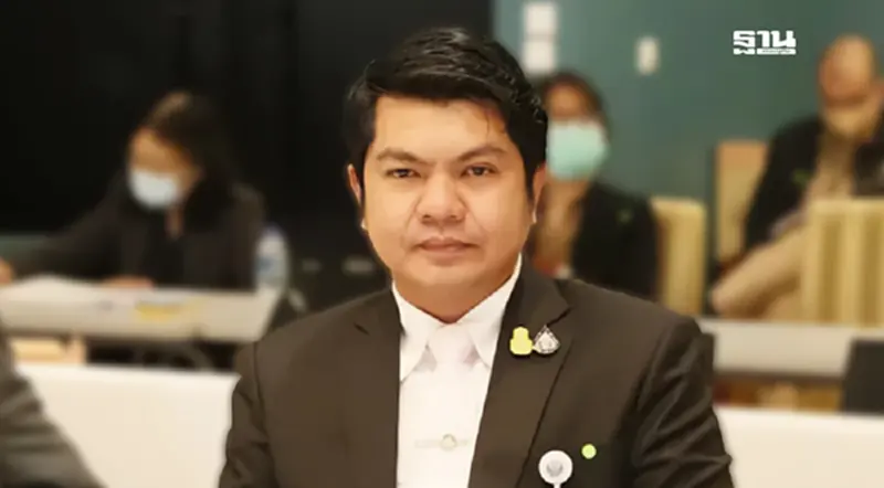 กกต.ค้านประกันตัวอดีตหัวหน้าพรรคไทรักธรรม คดีทุจริตเงินพรรค กกต.ค้านประกันตัวอดีตหัวหน้าพรรคไทรักธรรม คดีทุจริตเงินพรรค