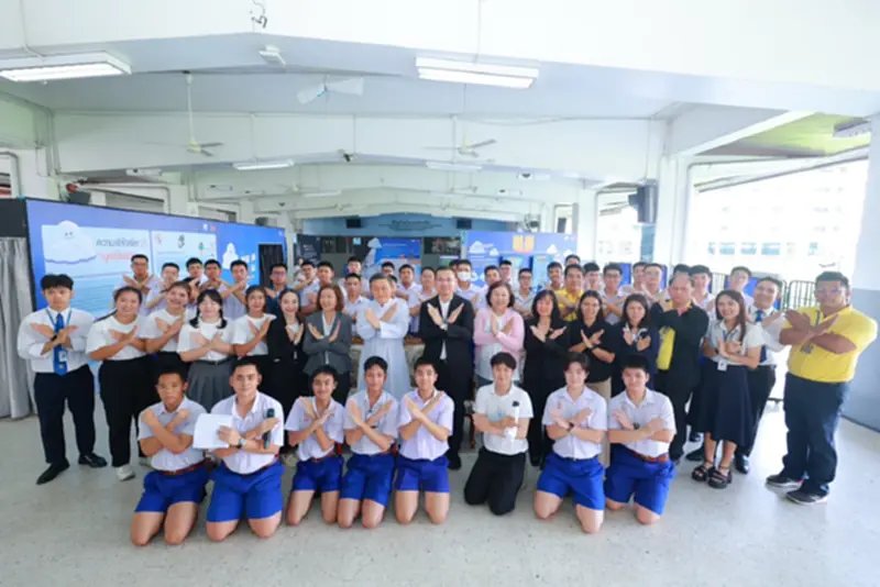 'สสส.' จับมือ 'เซนต์คาเบรียล' จัดนิทรรศการเตือนภัยบุหรี่ไฟฟ้า 'สสส.' จับมือ 'เซนต์คาเบรียล' จัดนิทรรศการเตือนภัยบุหรี่ไฟฟ้า