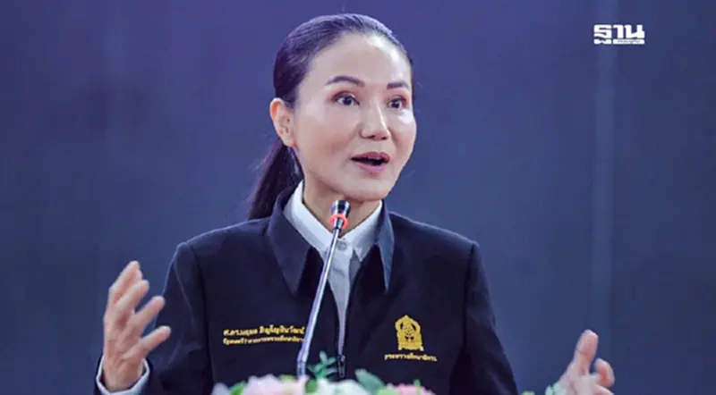 “นฤมล”ลงพื้นที่พะเยาฟังเสียงครู นักเรียน ผลักดันปฏิรูปการศึกษา “นฤมล”ลงพื้นที่พะเยาฟังเสียงครู นักเรียน ผลักดันปฏิรูปการศึกษา
