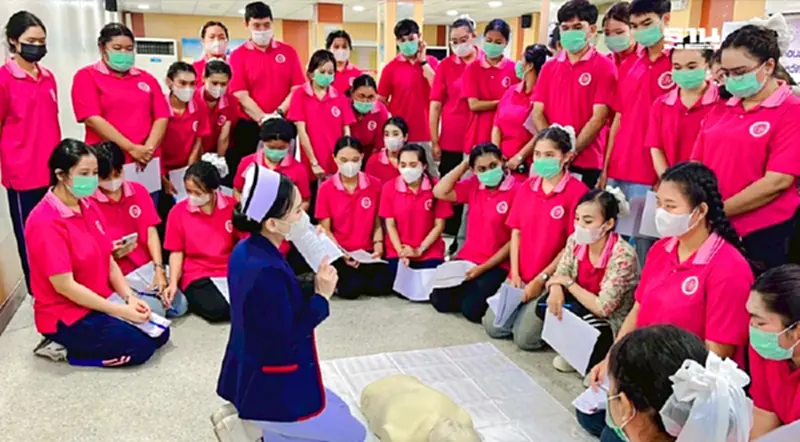 จากทุนสู่โอกาสทำงานจริง ซีพีหนุนเยาวชนสู่เส้นทางนักบริบาล ตอบโจทย์สังคมผู้สูงวัย จากทุนสู่โอกาสทำงานจริง ซีพีหนุนเยาวชนสู่เส้นทางนักบริบาล ตอบโจทย์สังคมผู้สูงวัย