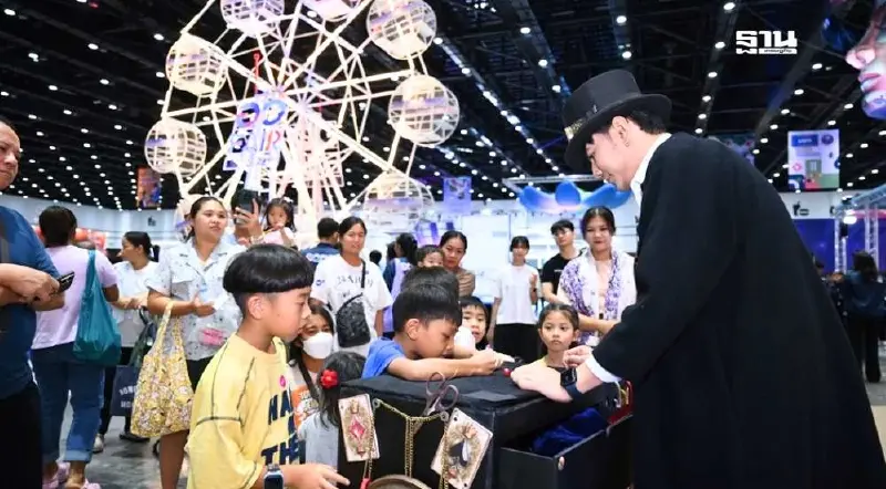 วันแรกคึกคัก “อว.แฟร์ – มหกรรมวิทย์” เด็ก-เยาวชนแห่ชม 7 สิ่งมหัศจรรย์ วันแรกคึกคัก “อว.แฟร์ – มหกรรมวิทย์” เด็ก-เยาวชนแห่ชม 7 สิ่งมหัศจรรย์