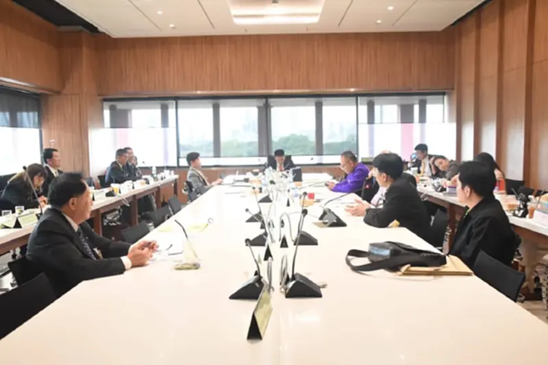 เอกชน โวย ‘องค์การค้า สกสค.’ ฟ้องปิดปาก แฉ ‘บัญชีกลาง’ ฟันผิด กม.จัดซื้อฯ เอกชน โวย ‘องค์การค้า สกสค.’ ฟ้องปิดปาก แฉ ‘บัญชีกลาง’ ฟันผิด กม.จัดซื้อฯ