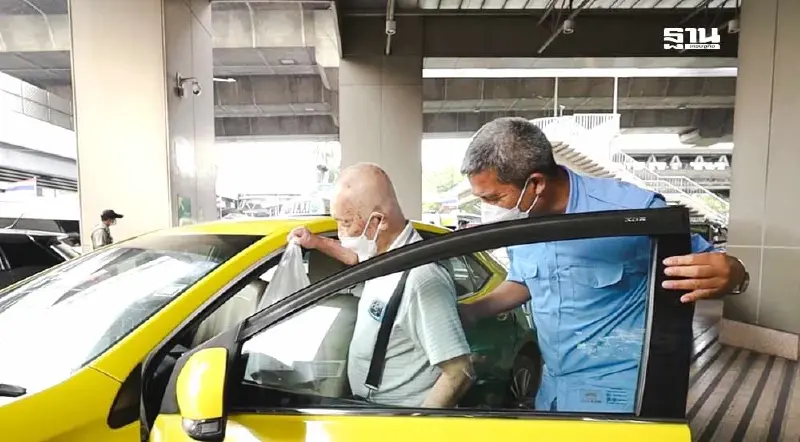 รถรับ-ส่งผู้ป่วยมะเร็ง 'สิทธิบัตรทอง' เดินทางสะดวก ลดภาระครอบครัว 