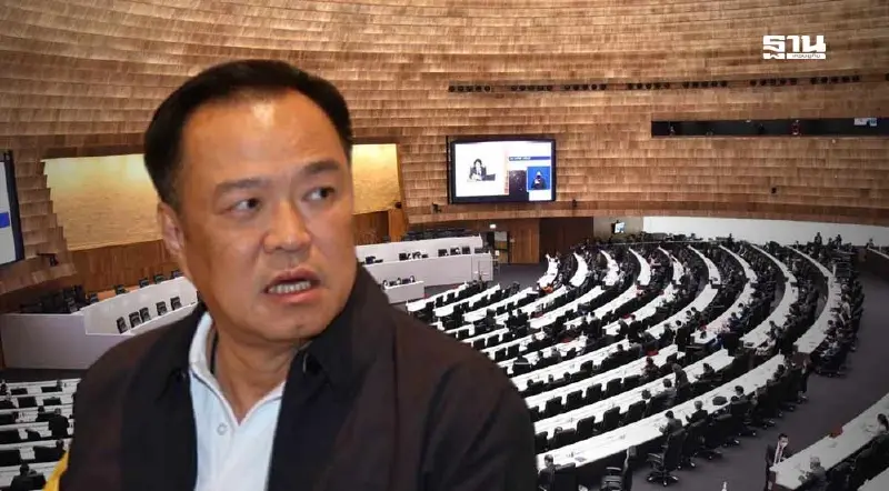 'อนุทิน' แคนดิเดตนายกฯ ปัดออกความเห็นปมตีกลับร่าง พ.ร.ฎ.ยุบสภา