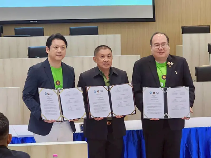 'ทุเรียนจันทบุรี' ฟื้นแล้ว 3 องค์กรจับมือแก้วิกฤตส่งออกจีน 'ทุเรียนจันทบุรี' ฟื้นแล้ว 3 องค์กรจับมือแก้วิกฤตส่งออกจีน