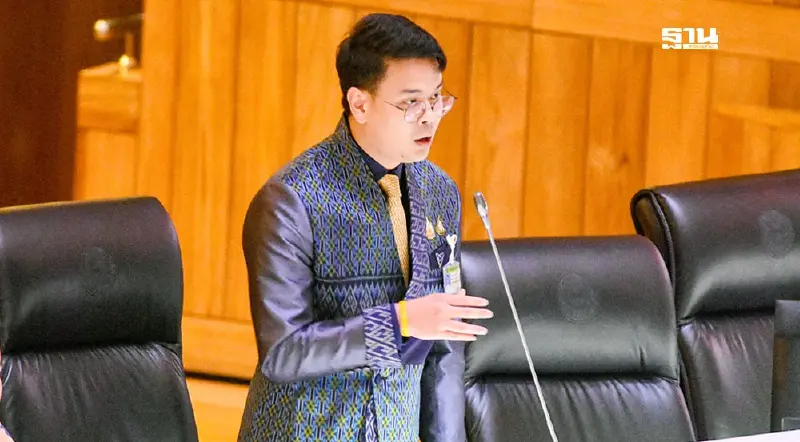 'ไชยชนก' แฉกลางสภา เคยปฏิเสธเสนอสินบน 40 ล้าน แลกไม่ปราบแก๊งคอลเซ็นเตอร์ 'ไชยชนก' แฉกลางสภา เคยปฏิเสธเสนอสินบน 40 ล้าน แลกไม่ปราบแก๊งคอลเซ็นเตอร์