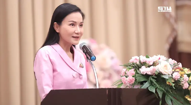 AI ดาบสองคม! “นฤมล”ชี้เสริมความรู้ได้ แต่เสี่ยงบั่นทอนจิตใจเด็ก AI ดาบสองคม! “นฤมล”ชี้เสริมความรู้ได้ แต่เสี่ยงบั่นทอนจิตใจเด็ก