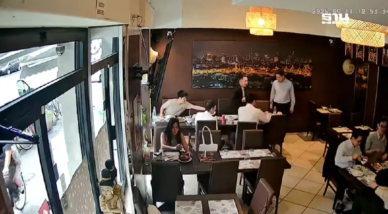 เปิดคลิป กรรมการ ปตท.โดนโจรฉกกระเป๋ากลางร้านอาหารไทยในอิตาลี