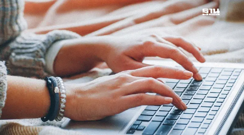 4 เครื่องมือ AI สร้างเนื้อหาคุณภาพ สร้างคอนเทนต์ SEO ช่วยปลดล็อกศักยภาพนักเขียน 4 เครื่องมือ AI สร้างเนื้อหาคุณภาพ สร้างคอนเทนต์ SEO ช่วยปลดล็อกศักยภาพนักเขียน