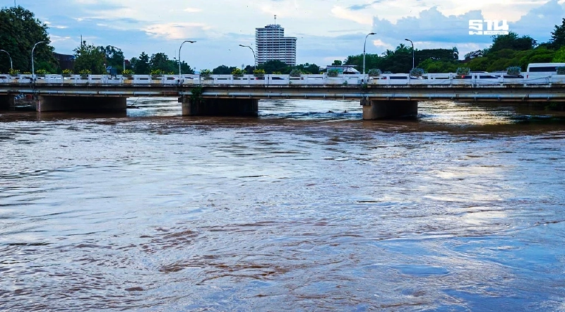 ผู้ว่าเชียงใหม่ เตรียมรับมือพายุบัวลอย คาดฝนตกคืนนี้ถึงเที่ยงพรุ่งนี้ ผู้ว่าเชียงใหม่ เตรียมรับมือพายุบัวลอย คาดฝนตกคืนนี้ถึงเที่ยงพรุ่งนี้