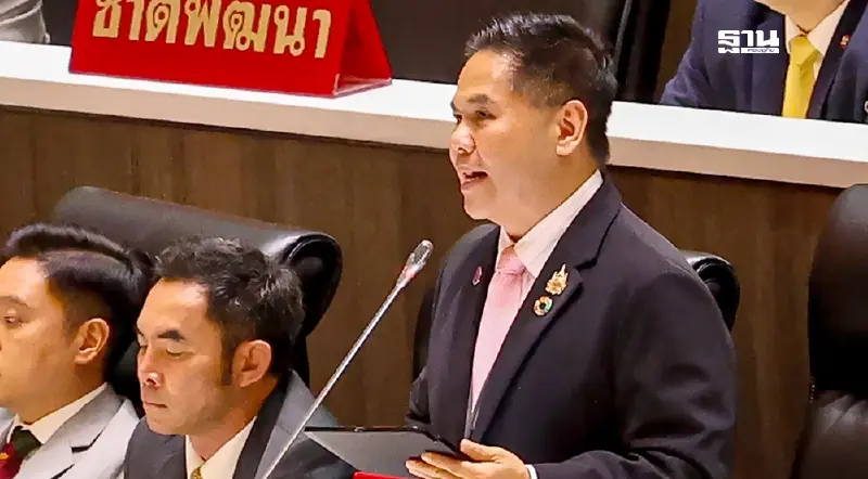 'วราวุธ' จี้รัฐบาลเร่งแก้ 3 วิกฤติชาติ ฝุ่นพิษ-ขยะล้นเมือง-โลกร้อน