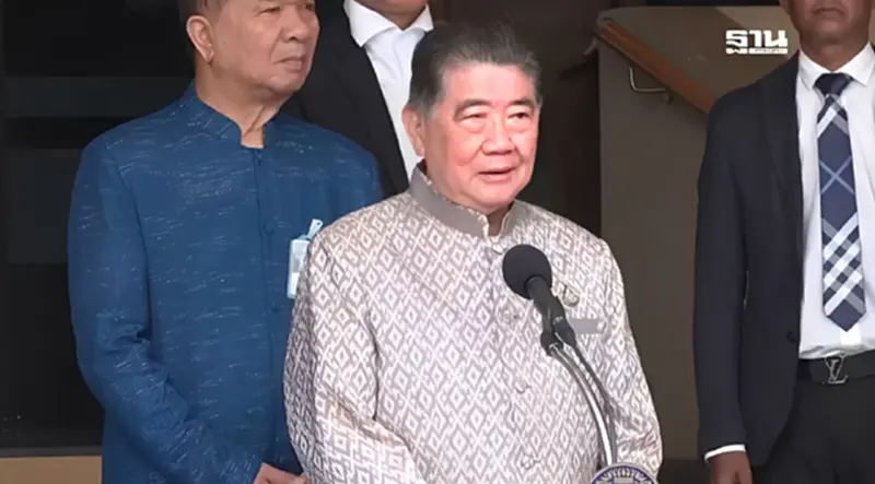 คำต่อคำ 'ภูมิธรรม' เปิดใจปมยุบสภา 'อยู่ที่สถานการณ์ทางการเมือง" คำต่อคำ 'ภูมิธรรม' เปิดใจปมยุบสภา 'อยู่ที่สถานการณ์ทางการเมือง"