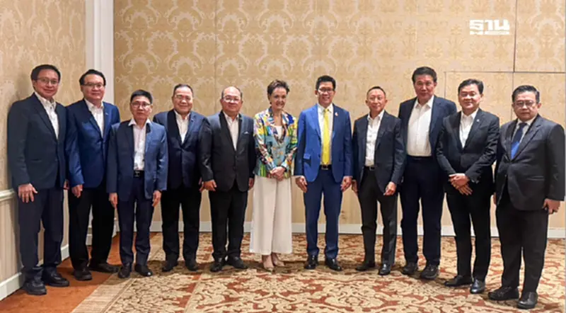 เปิดเบื้องหลังทีมว่าที่ รมว.เศรษฐกิจอนุทิน1 ถกส.อ.ท. นอกรอบ เปิดเบื้องหลังทีมว่าที่ รมว.เศรษฐกิจอนุทิน1 ถกส.อ.ท. นอกรอบ