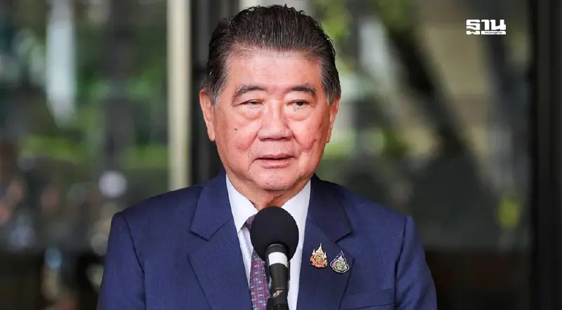 'ภูมิธรรม' ปิดปาก เมินตอบสื่อปม 'พ.ร.ฎ.ยุบสภา' ถูกตีกลับ