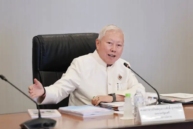 “บวรศักดิ์”ถกสภานโยบาย เคาะตั้ง วท.กห. หน่วยบริหารทุนด้านความมั่นคง “บวรศักดิ์”ถกสภานโยบาย เคาะตั้ง วท.กห. หน่วยบริหารทุนด้านความมั่นคง