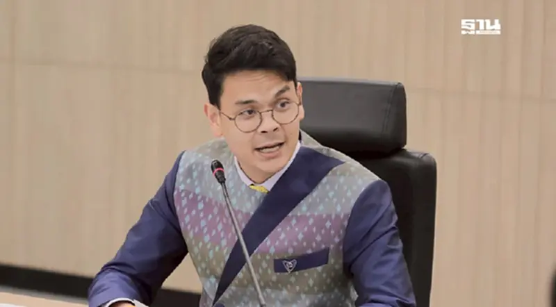 ย้อนรอยสินบนสแกมเมอร์ 40 ล้านบาท ล่าสุด ‘ไชยชนก’ แจ้งความแล้ว ย้อนรอยสินบนสแกมเมอร์ 40 ล้านบาท ล่าสุด ‘ไชยชนก’ แจ้งความแล้ว