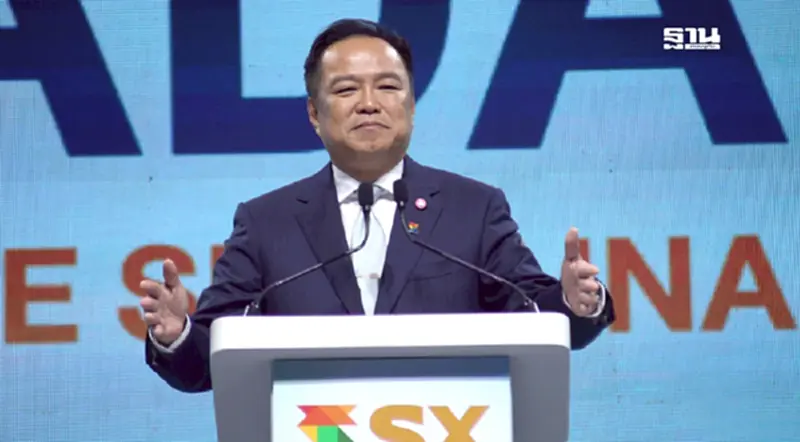 “อนุทิน”ลั่นไทยมีอนาคต การเมืองนิ่ง ย้ำไม่ให้กลุ่มทุนครอบงำ “อนุทิน”ลั่นไทยมีอนาคต การเมืองนิ่ง ย้ำไม่ให้กลุ่มทุนครอบงำ