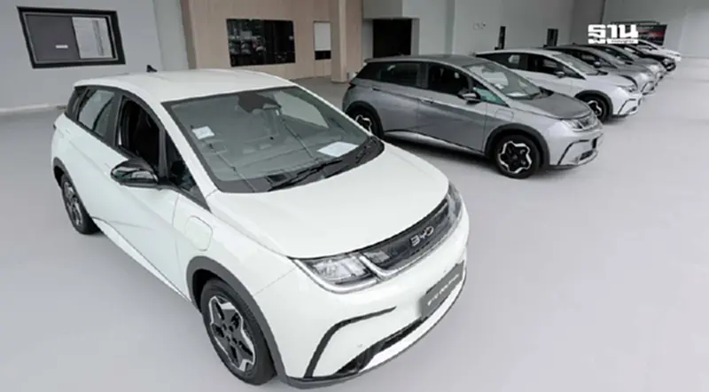 BYD ลดราคา 2 แสนบาท เคลียร์สต็อก EV 3.0 ย้ำปี 2569 ขึ้นราคารถใหม่ BYD ลดราคา 2 แสนบาท เคลียร์สต็อก EV 3.0 ย้ำปี 2569 ขึ้นราคารถใหม่