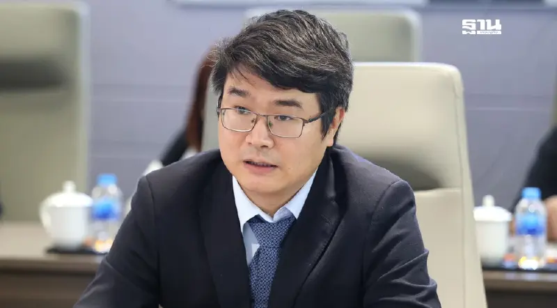 ‘BYD’ ชง ‘บอร์ดอีวี’ หนุนปลั๊กอินไฮบริด ตอบโจทย์ไลฟ์สไตล์คนไทย ‘BYD’ ชง ‘บอร์ดอีวี’ หนุนปลั๊กอินไฮบริด ตอบโจทย์ไลฟ์สไตล์คนไทย