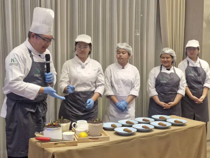 DPU ปั้นเชฟยุคใหม่ หลักสูตร 'ศิลปะการประกอบอาหาร' ผสม ศาสตร์ ศิลป์ ธุรกิจ DPU ปั้นเชฟยุคใหม่ หลักสูตร 'ศิลปะการประกอบอาหาร' ผสม ศาสตร์ ศิลป์ ธุรกิจ