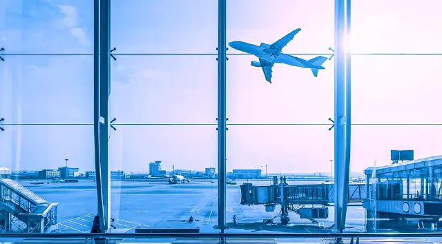 เร่งรัฐแก้กฎหมาย หนุนลงทุน 'Aviation Hub' ปั้นศูนย์กลางการบิน โกยเงินเข้าไทย เร่งรัฐแก้กฎหมาย หนุนลงทุน 'Aviation Hub' ปั้นศูนย์กลางการบิน โกยเงินเข้าไทย