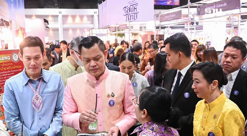 กระทรวงอุตฯหนุน ’คนละครึ่งพลัส’ เร่งดันรายย่อยสู่ Digital Payment กระทรวงอุตฯหนุน ’คนละครึ่งพลัส’ เร่งดันรายย่อยสู่ Digital Payment