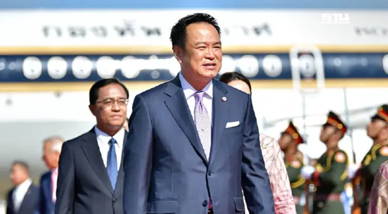 นายกฯ ถึง สปป.ลาว เตรียมหารือเต็มคณะ ครั้งแรก นัดคุยทีมไทยแลนด์-เอกชน นายกฯ ถึง สปป.ลาว เตรียมหารือเต็มคณะ ครั้งแรก นัดคุยทีมไทยแลนด์-เอกชน
