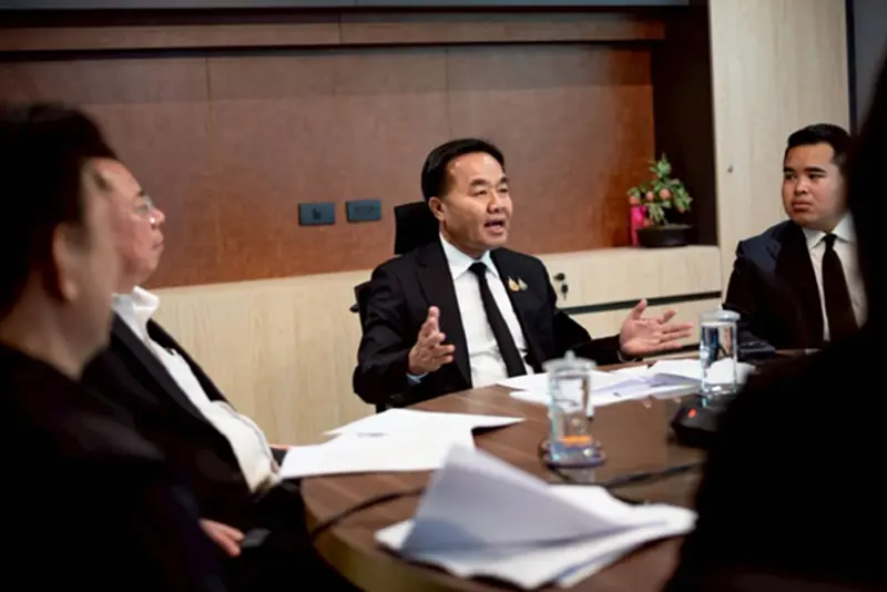 ‘ยศสิงห์’ เปิดแผนแก้ 2 โจทย์ใหญ่ EEC ‘น้ำ-ไฟฟ้าสะอาด’ ดันไทยฮับ Data Center อาเซียน ‘ยศสิงห์’ เปิดแผนแก้ 2 โจทย์ใหญ่ EEC ‘น้ำ-ไฟฟ้าสะอาด’ ดันไทยฮับ Data Center อาเซียน