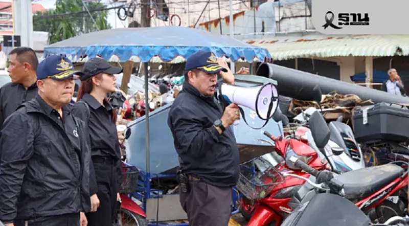 “ธรรมนัส” สั่งเคลียร์รถกีดขวางสะพานอู่ตะเภา เปิดทางสัญจร–ลำเลียงอาหารช่วยผู้เดือดร้อน “ธรรมนัส” สั่งเคลียร์รถกีดขวางสะพานอู่ตะเภา เปิดทางสัญจร–ลำเลียงอาหารช่วยผู้เดือดร้อน