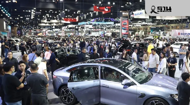 ครึ่งทางมอเตอร์ เอ็กซ์โป 2025 จองรถยนต์ 28,254 คัน TOYOTA ทิ้งห่าง BYD เบียด HONDA ครึ่งทางมอเตอร์ เอ็กซ์โป 2025 จองรถยนต์ 28,254 คัน TOYOTA ทิ้งห่าง BYD เบียด HONDA