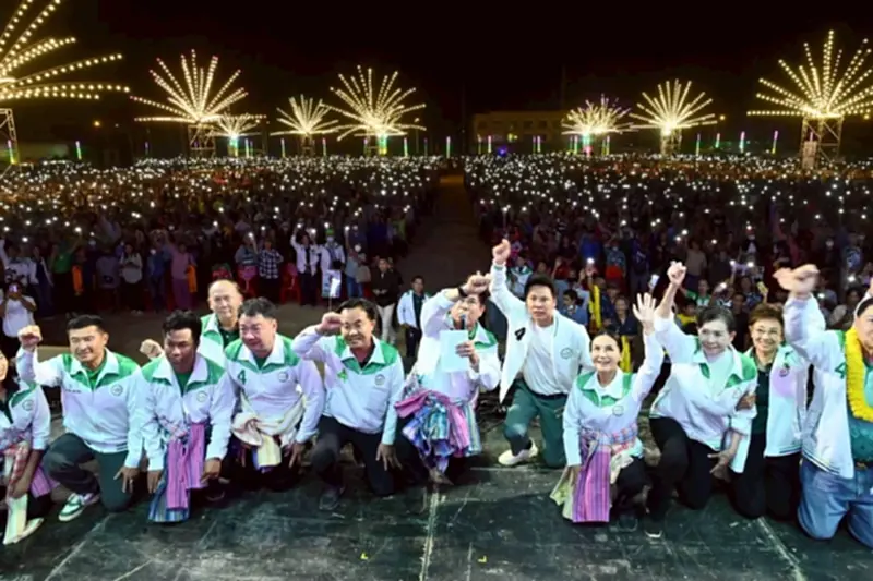แปดริ้วส่งสัญญาณเบื่อวาทกรรม หนุน “คนทำงานจริง” จ่าเอกยศสิงห์ลั่น กล้าทำ–กล้าชน แปดริ้วส่งสัญญาณเบื่อวาทกรรม หนุน “คนทำงานจริง” จ่าเอกยศสิงห์ลั่น กล้าทำ–กล้าชน