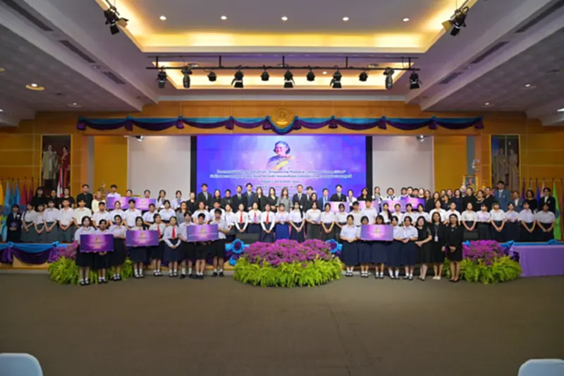 DPU โชว์ศักยภาพเด็กไทยแข่ง 4 ภาษา ชิงถ้วยพระราชทานระดับประเทศ DPU โชว์ศักยภาพเด็กไทยแข่ง 4 ภาษา ชิงถ้วยพระราชทานระดับประเทศ