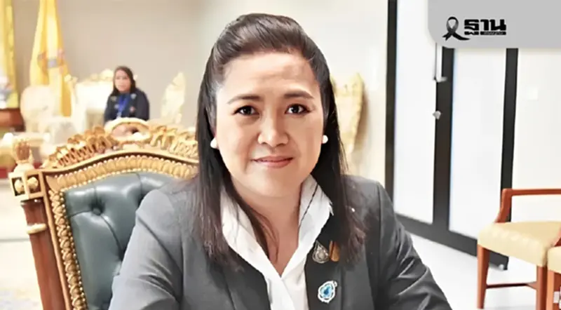 “พิมพ์รพี"สื่อสารนโยบาย ปชป. ผ่านจดหมายลูกในครรภ์ ชูเด็กไทยเกิดมาไม่จน “พิมพ์รพี"สื่อสารนโยบาย ปชป. ผ่านจดหมายลูกในครรภ์ ชูเด็กไทยเกิดมาไม่จน