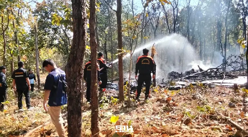 เกิดเหตุเครื่องบิน AT-6 เพิ่งประจำการ ตกที่จอมทอง เชียงใหม่ นักบินดับ 2 นาย เกิดเหตุเครื่องบิน AT-6 เพิ่งประจำการ ตกที่จอมทอง เชียงใหม่ นักบินดับ 2 นาย