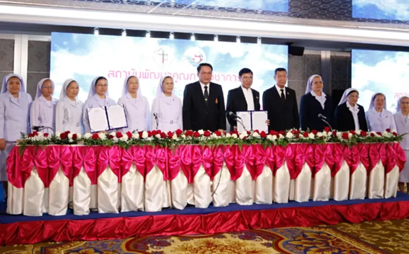 พว.จับมือ 12 โรงเรียนคาทอลิก ดัน GPAS 5 Steps พลิกห้องเรียนไทยสู่สากล พว.จับมือ 12 โรงเรียนคาทอลิก ดัน GPAS 5 Steps พลิกห้องเรียนไทยสู่สากล