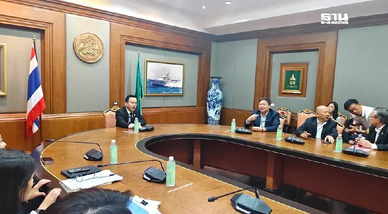 ศุลกากรยันร่วมหาทางออก ปมถั่วเหลืองค้างท่า  ครม.เคาะเปิดตลาดพรุ่งนี้