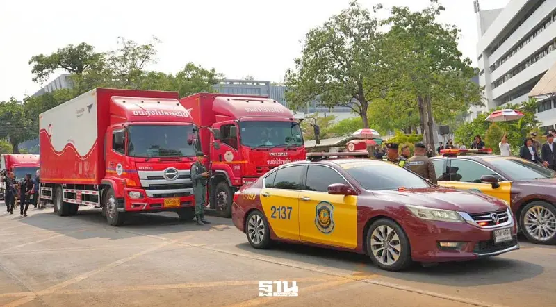 กกต.ปล่อยขบวนรถขนบัตรเลือกตั้งล่วงหน้า กระจาย 400 เขตทั่วไทย พร้อมนับ 8 ก.พ.