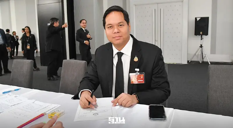 “สรรเพชญ”ลุยพัฒนาสงขลาทั้งจังหวัด เร่งสะสางงานค้าง-ดันโครงสร้างพื้นฐาน “สรรเพชญ”ลุยพัฒนาสงขลาทั้งจังหวัด เร่งสะสางงานค้าง-ดันโครงสร้างพื้นฐาน