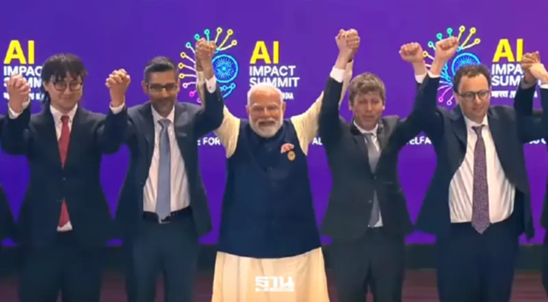 ซีอีโอ OpenAI VS Anthropic เมินจับมือกลางเวทีเปิด India AI Impact Summit ซีอีโอ OpenAI VS Anthropic เมินจับมือกลางเวทีเปิด India AI Impact Summit