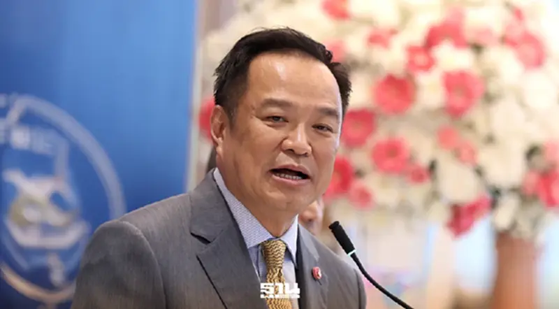 เลือกตั้งไทย สื่อนอกชี้ “อนุทิน” ผงาด คุมเสียงข้างมากจัดตั้งรัฐบาล เลือกตั้งไทย สื่อนอกชี้ “อนุทิน” ผงาด คุมเสียงข้างมากจัดตั้งรัฐบาล