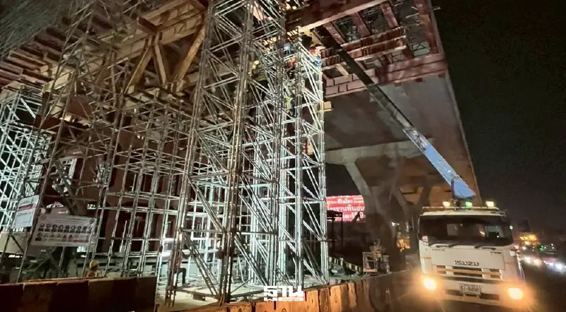 กรมทางหลวง เปิดแผนคืบหน้ารื้อซากเครนถล่ม 'ถนนพระราม 2'