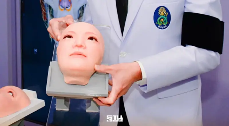 ศิริราชเปิดตัว Faesthetics 2.0 นวัตกรรม 3D พลิกโฉมการแพทย์ไทย ศิริราชเปิดตัว Faesthetics 2.0 นวัตกรรม 3D พลิกโฉมการแพทย์ไทย