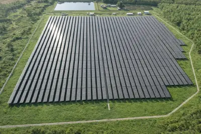 BGRIM ผนึก SCG กดปุ่ม COD โซลาร์ฟาร์ม ลุยต่อ 323 MW ย้ำผู้นำพลังงานสะอาด