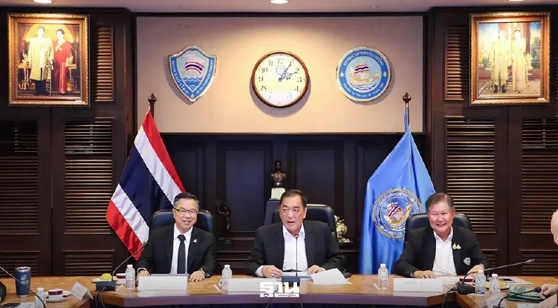 บีโอไอ-หอการค้าดัน 5 ด้านหนุน ‘SMEs’ สู้ศึกเศรษฐกิจโลก สร้างธุรกิจโต บีโอไอ-หอการค้าดัน 5 ด้านหนุน ‘SMEs’ สู้ศึกเศรษฐกิจโลก สร้างธุรกิจโต