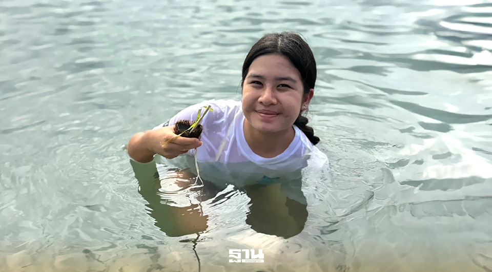 'แคลร์ - ณริดา จรณะจิตต์' เด็กไทยรักษ์โลก-คืนลมหายทะเล ดังไกลถึงเวที UN