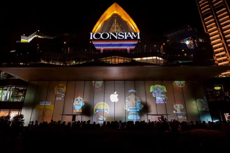 Apple ฉลอง 50 ปี เลือก ICONSIAM ไทย ปักหมุด Global Destination แห่งเดียวในอาเซียน