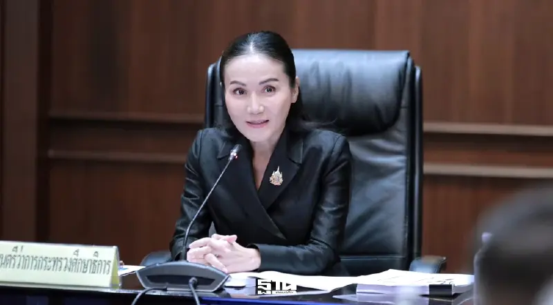 ศธ.ไฟเขียวเพิ่มชุดนักเรียนเด็กเปราะบาง-ปรับหลักสูตรอิสลามศึกษา